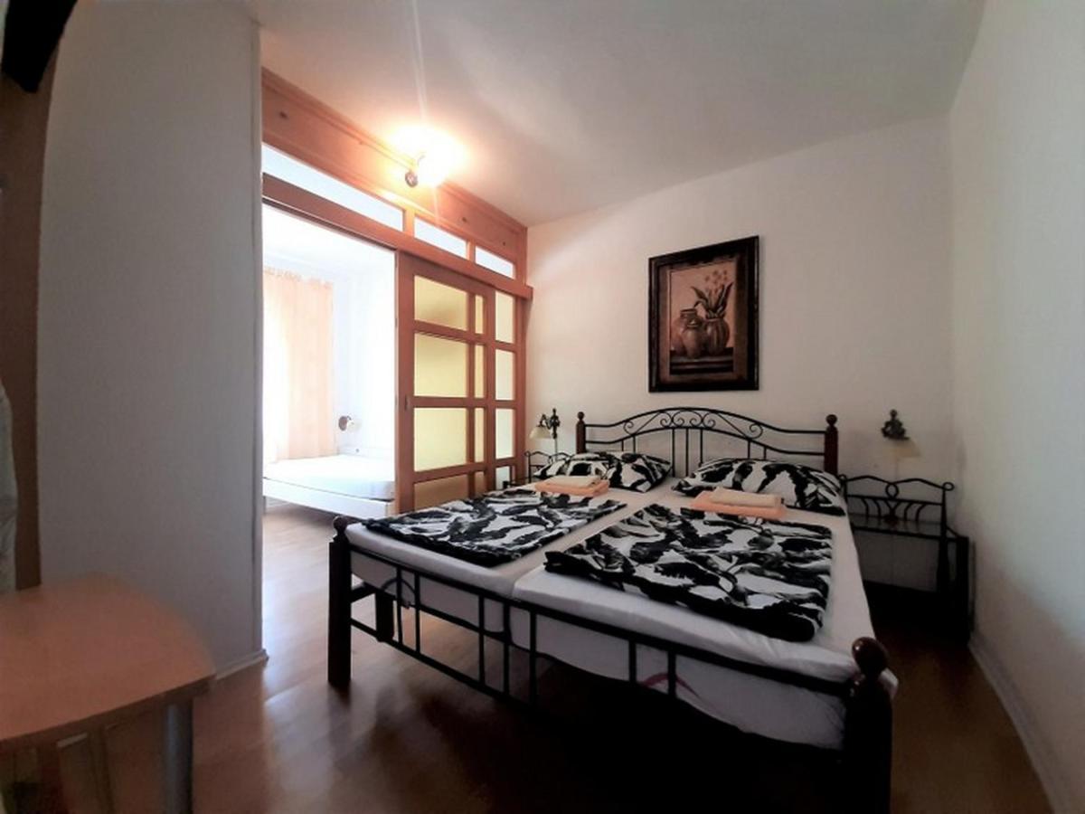 Apartments Nada Krk Island Екстериор снимка